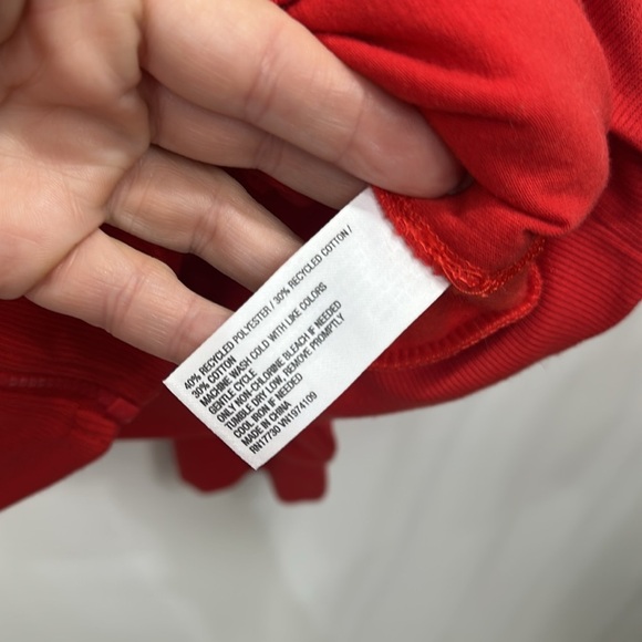 Colsie red with white stripe down the sleeve full zip jacket size 1X - Picture 7 of 8